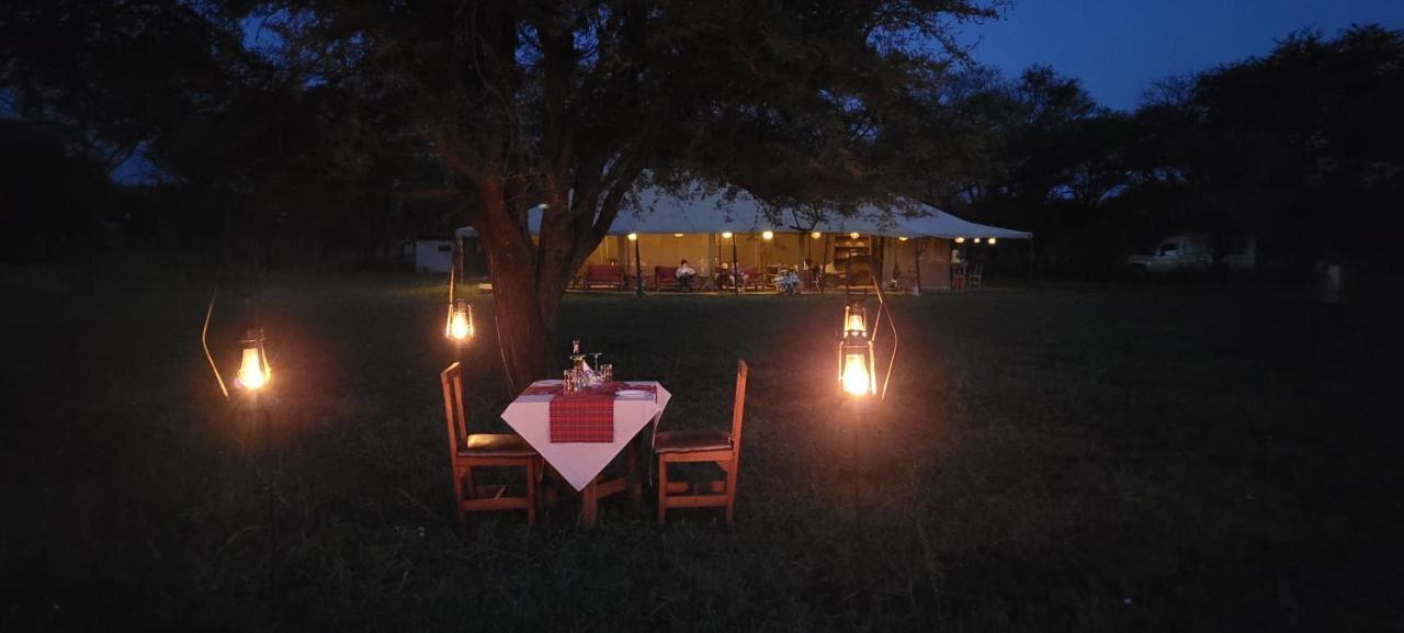 Zawadi Camp Hotel Serengeti Bagian luar foto