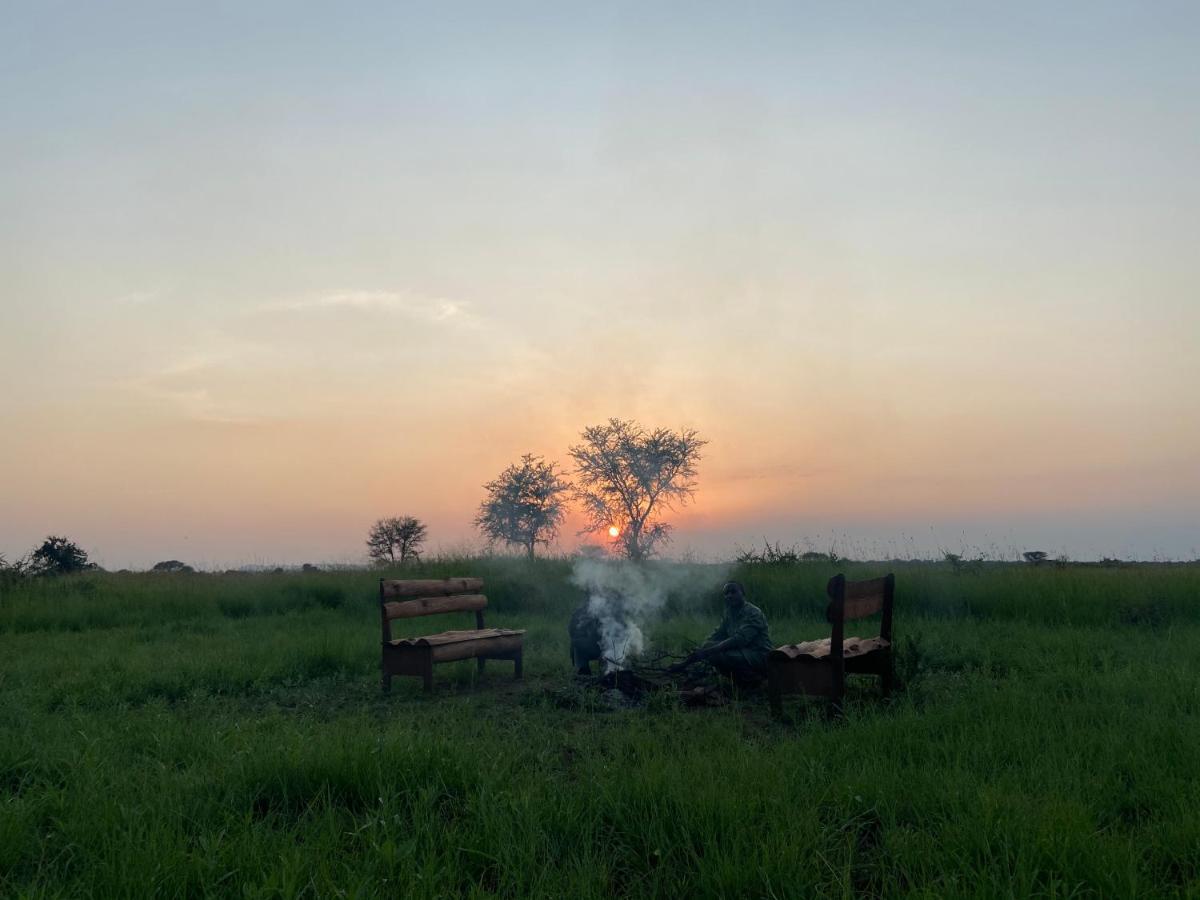 Zawadi Camp Hotel Serengeti Bagian luar foto